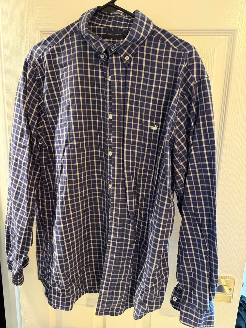 Southern Marsh Men’s Large Navy Purple Plaid Button Down Shirt